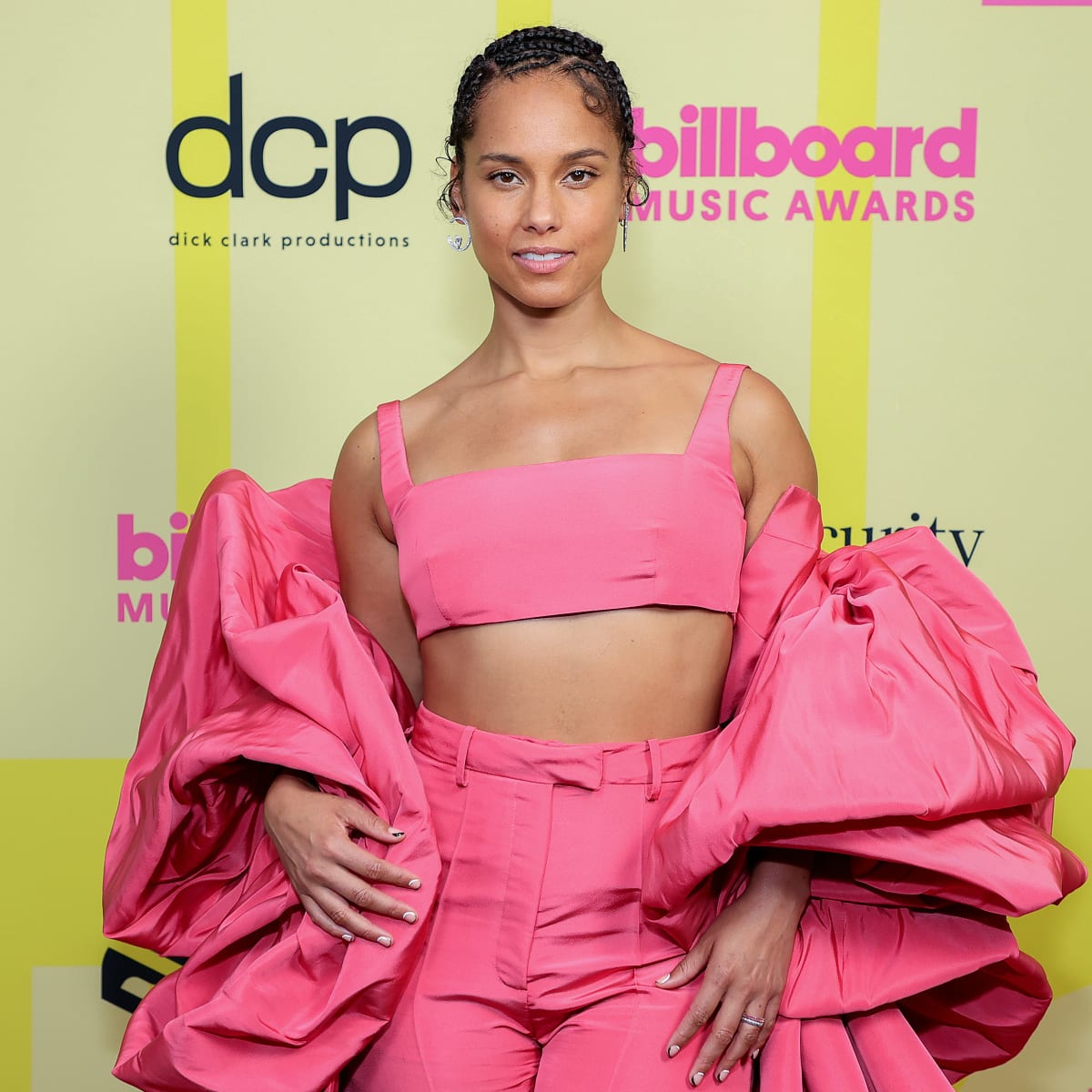 Billboard music awards fashion online