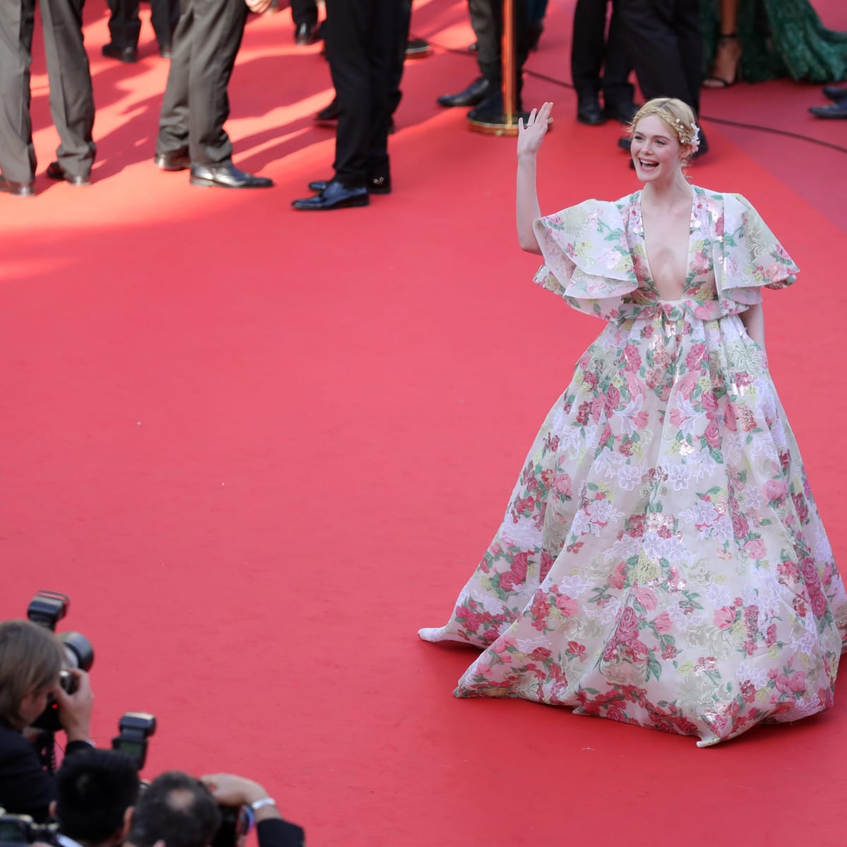 Elle fanning gucci dress sales cannes