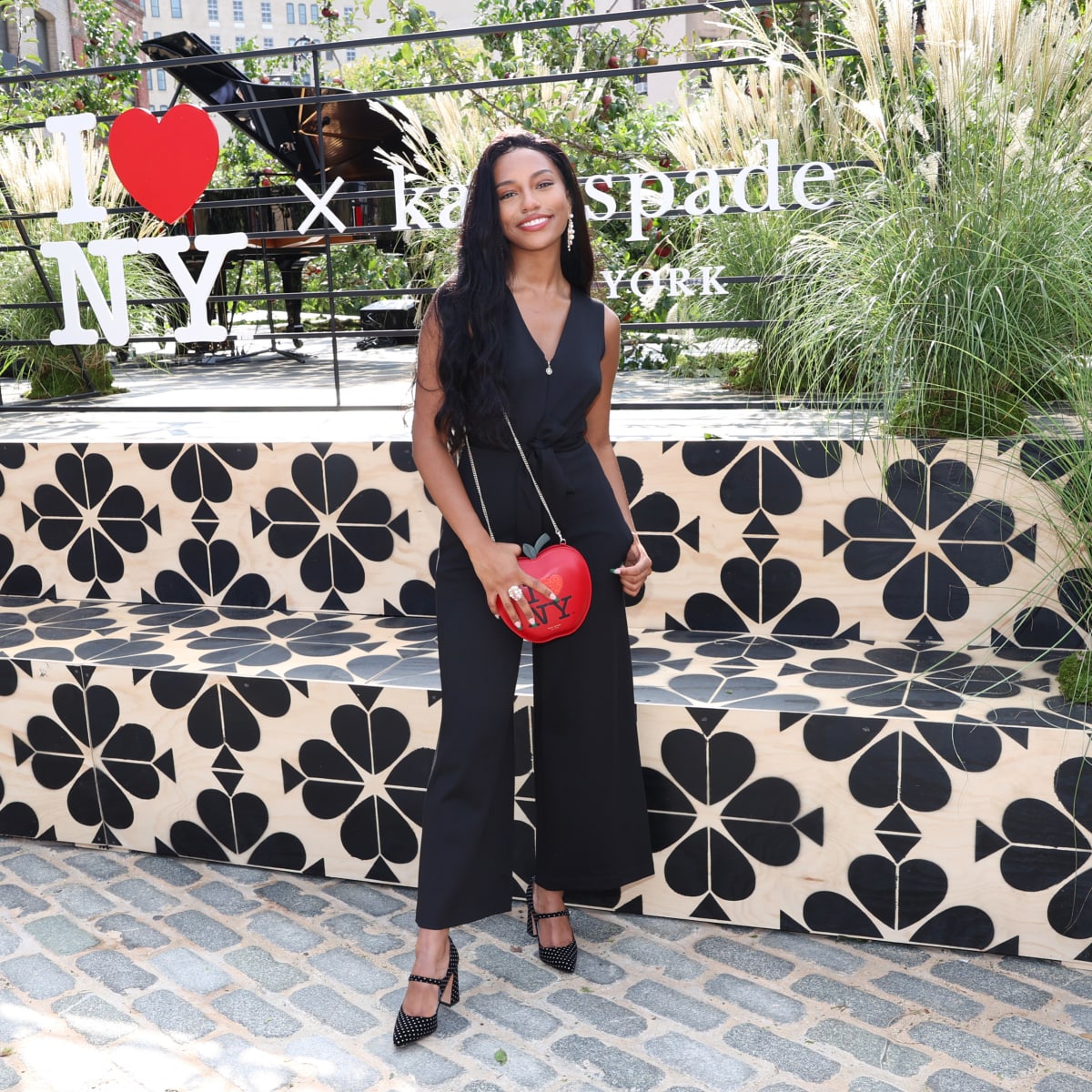 Kate hotsell spade outfits