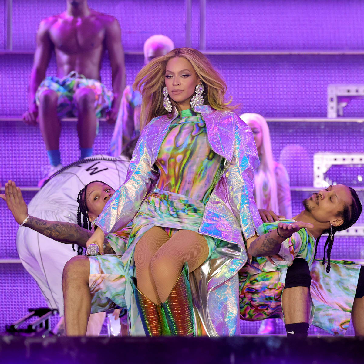 Beyonc s Colorist on Creating and Maintaining Vibrant Blonde