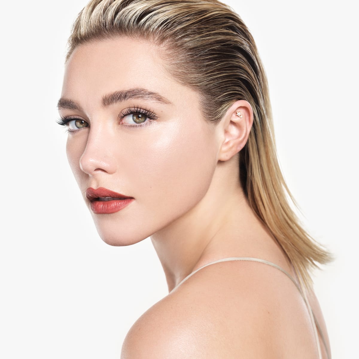 Must Read: Florence Pugh Is the New Face of Valentino Beauty