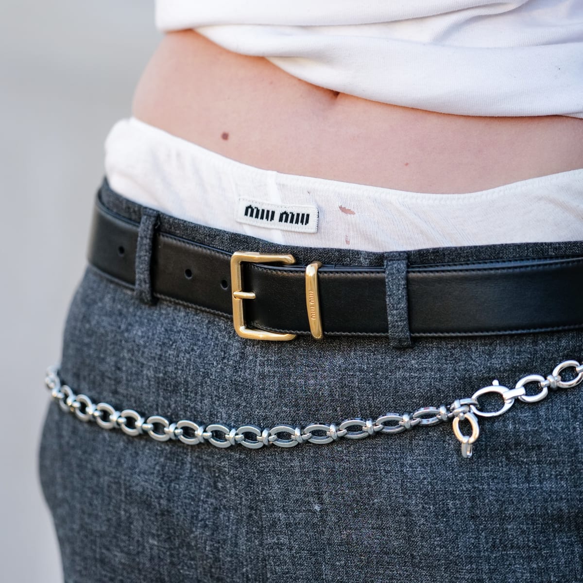 Chain shop buckle belt