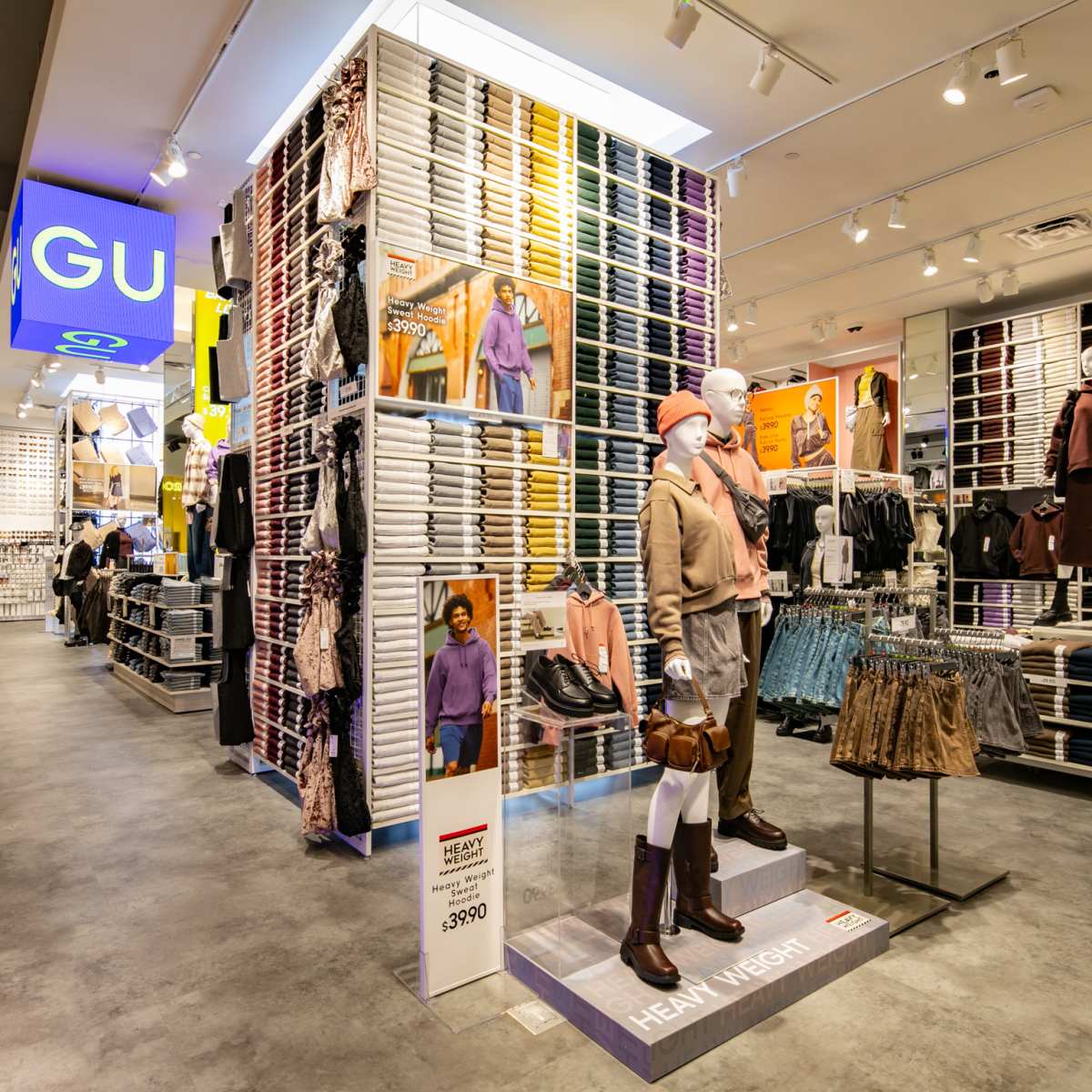 Hoodie gu uniqlo 2025