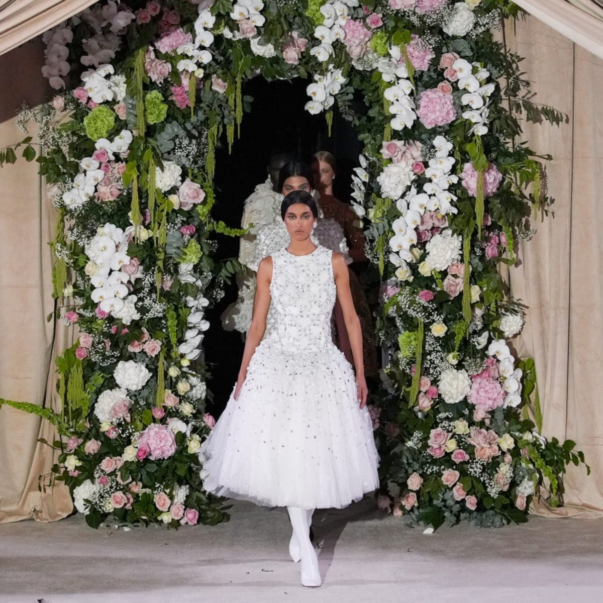 Richard Quinn Reveals Endlessly Opulent Eveningwear for Spring 2024 Fashionista