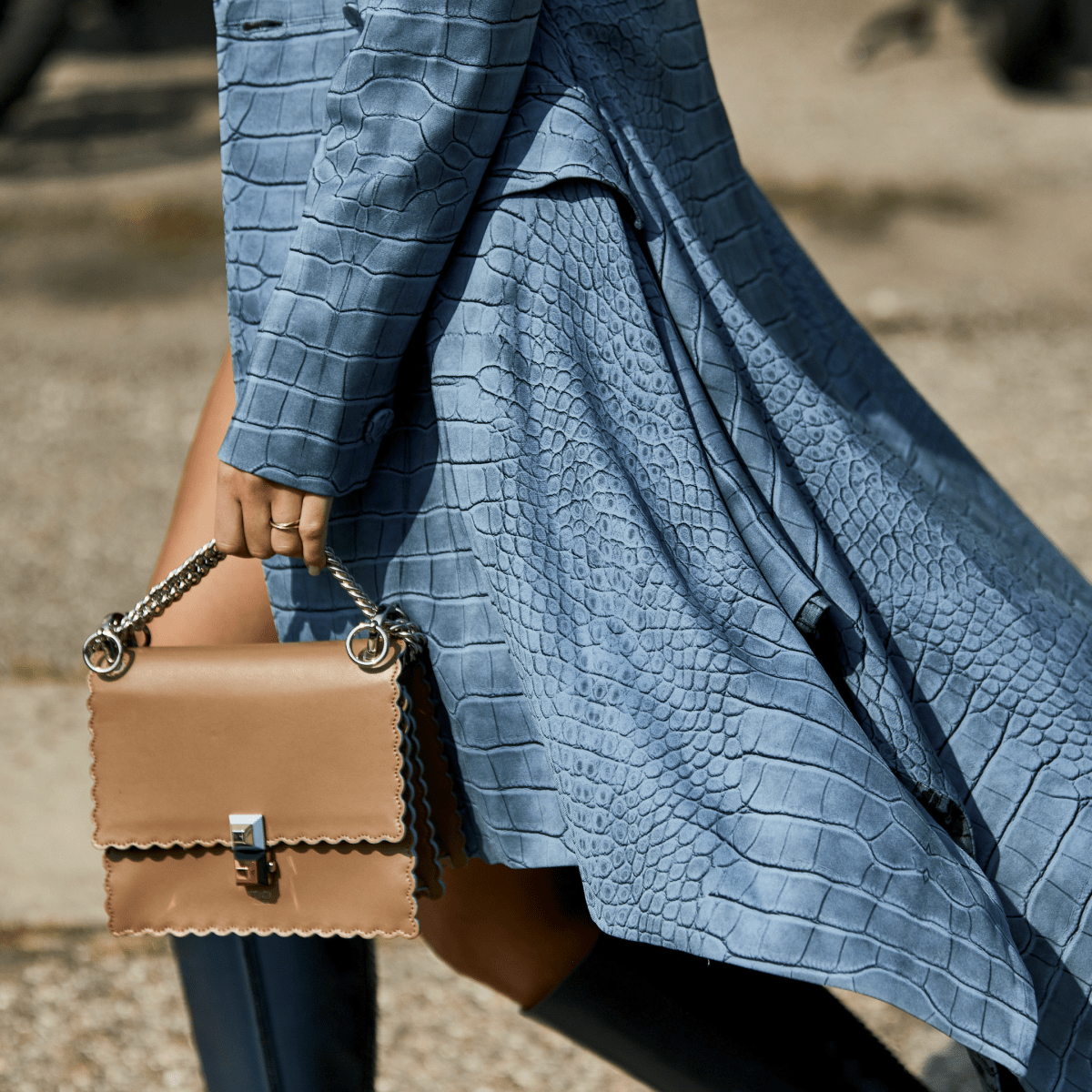 Best tan handbags store