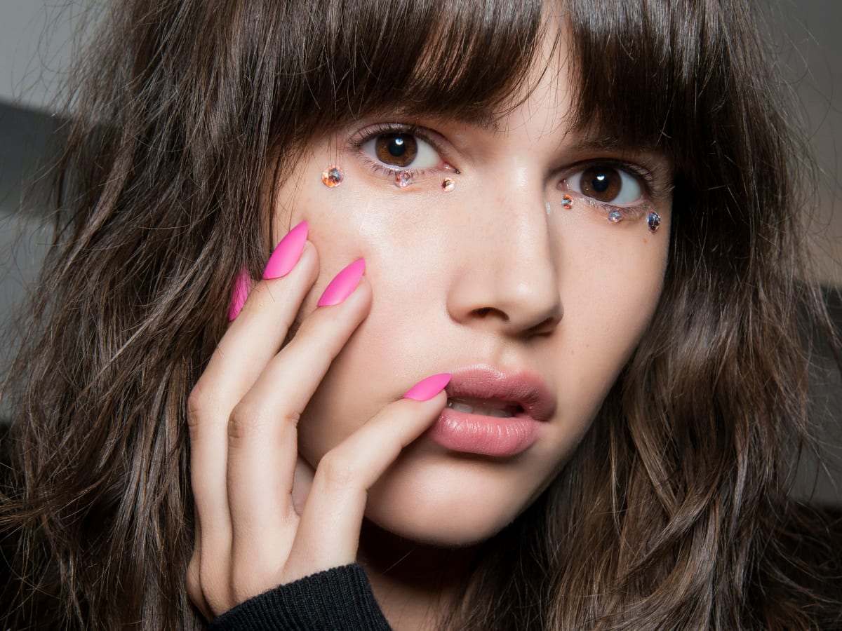 These Will Be the Most Popular Nail Art Designs of 2021 : LV black and  blush nails