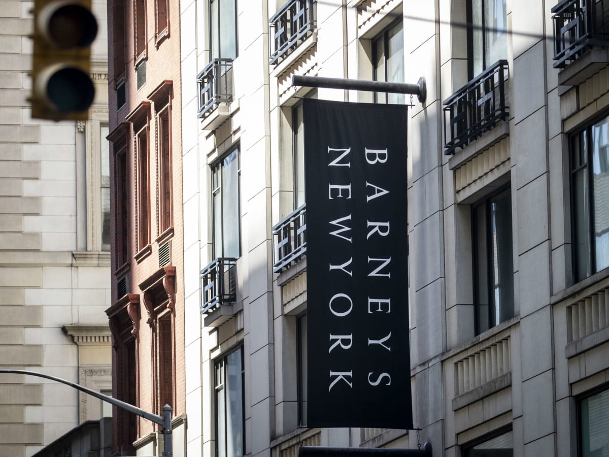 barneys new york 10 off