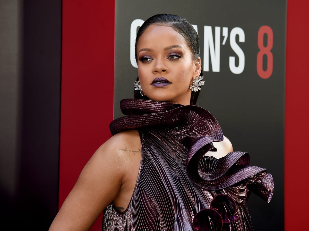 Rihanna Launches High Fashion Brand With LVMH