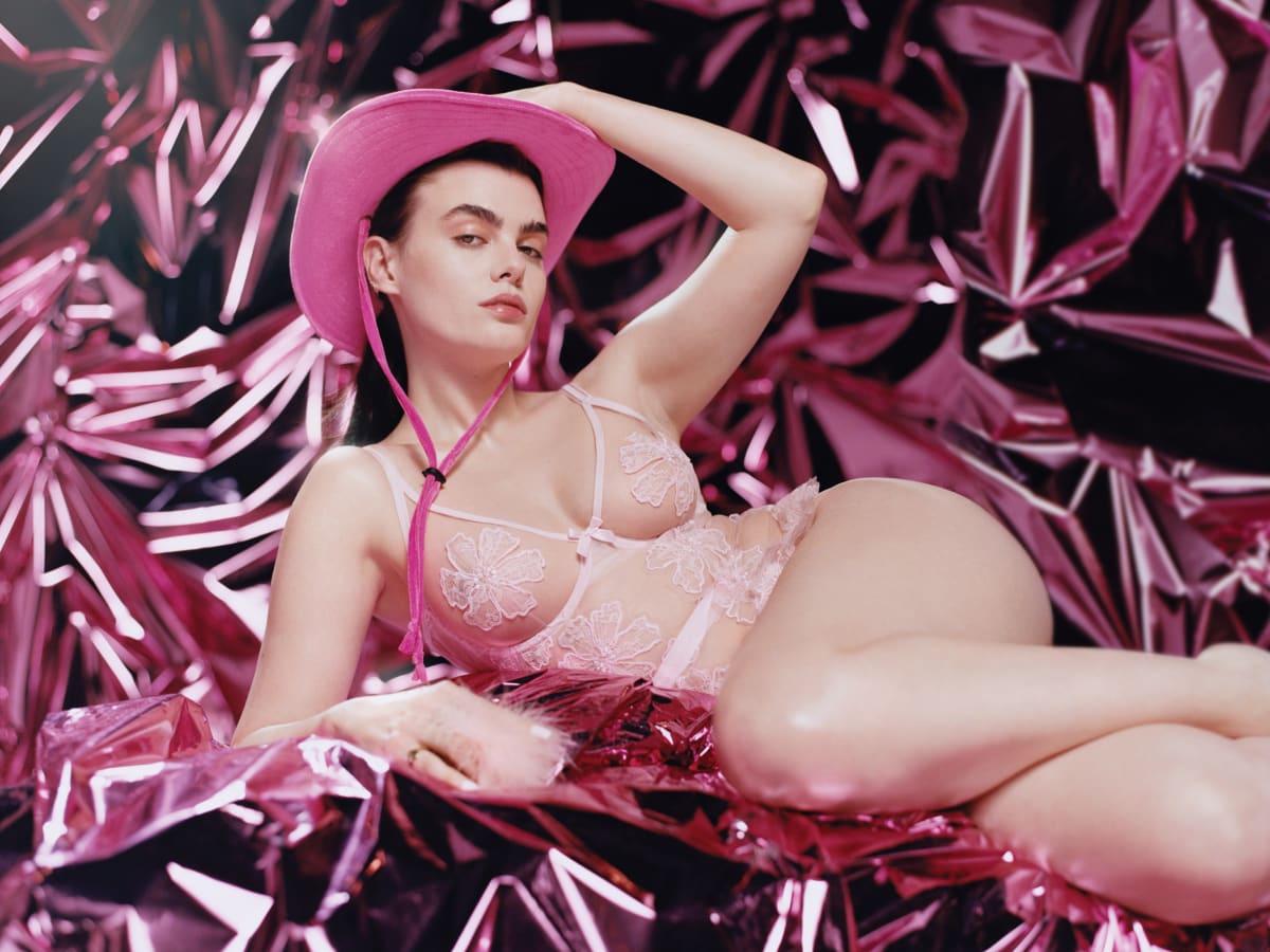 Howard Writes a Love to Her Body for Agent Provocateur - Fashionista