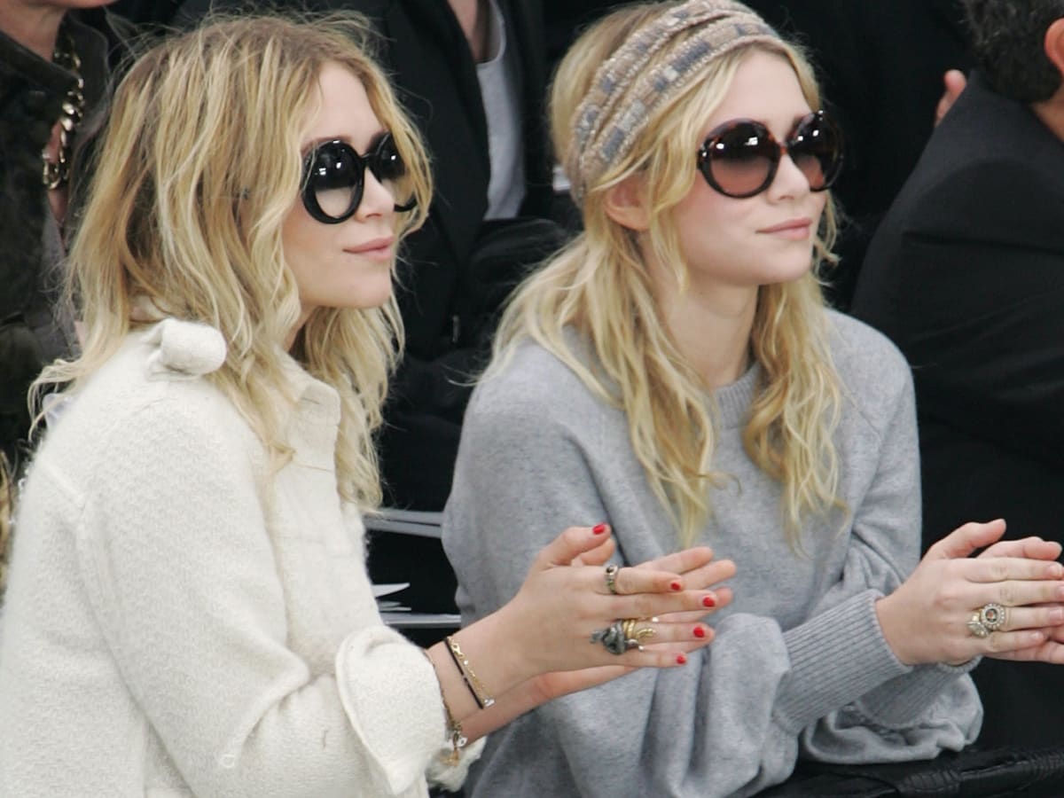 Great Outfits in Fashion History: Mary Kate and Ashley Olsen Front Row at  Chanel in Big, Round Sunglasses - Fashionista