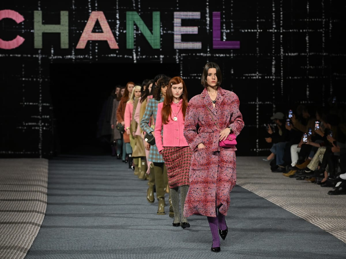Chanel Fall 2022 - Fashionista