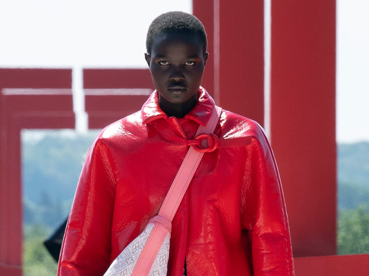 5 Things We Loved About Louis Vuitton's Futuristic Cruise 2022
