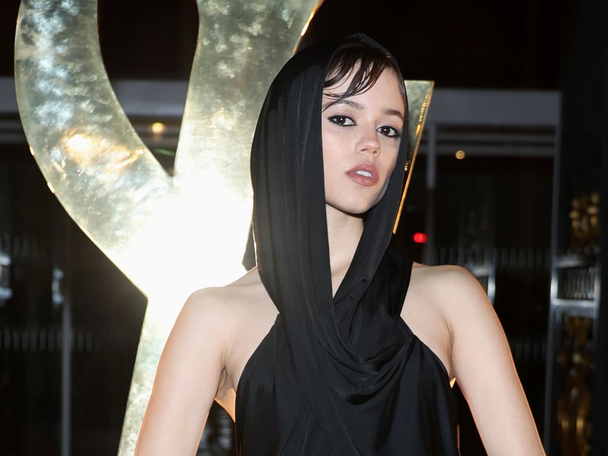 Jenna Ortega Continues to Prove Her It-Girl Status Front Row at