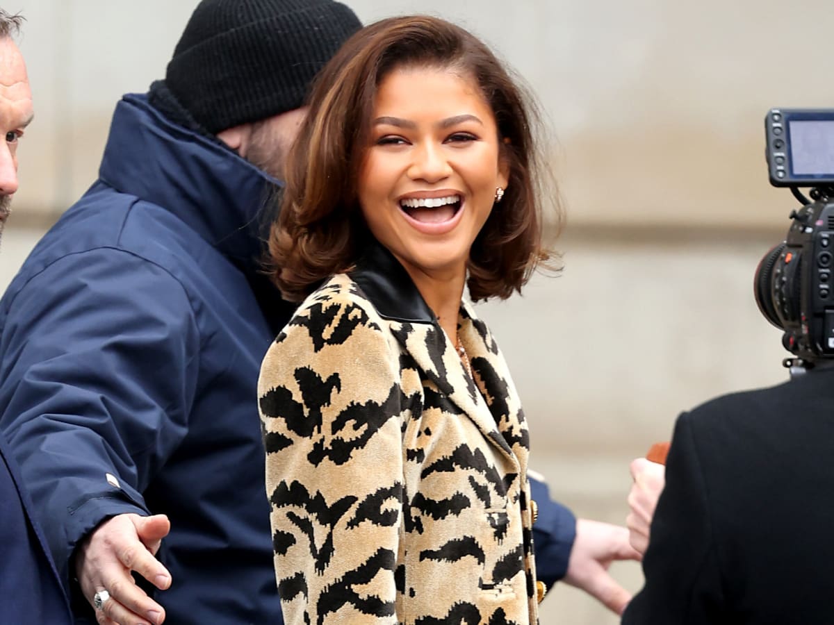 Look of the Week: Zendaya's surprise appearance at Louis Vuitton