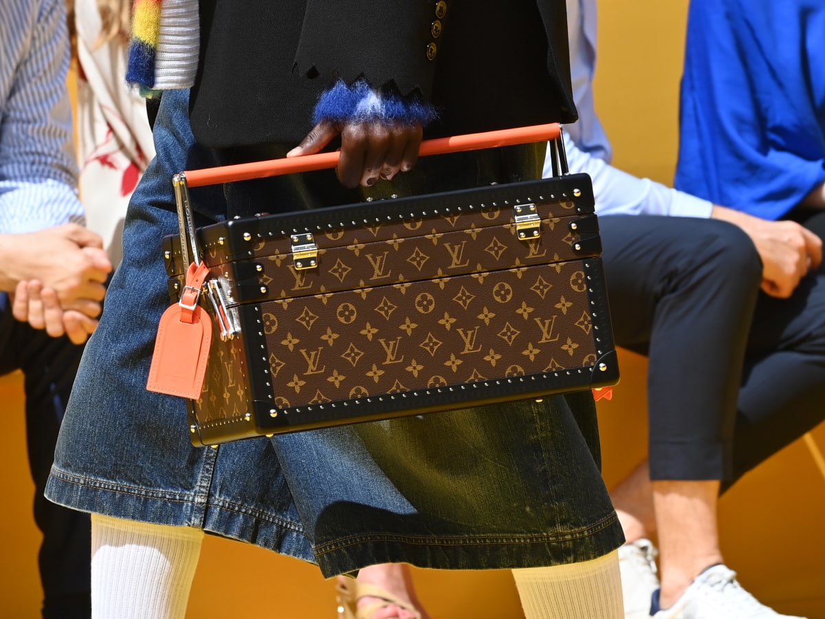 Louis Vuitton to Live-Stream Spring 2010 Runway Show – StyleCaster