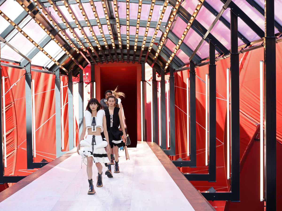 Chi tiết hơn 73 louis vuitton paris fashion week siêu đỉnh  trieuson5