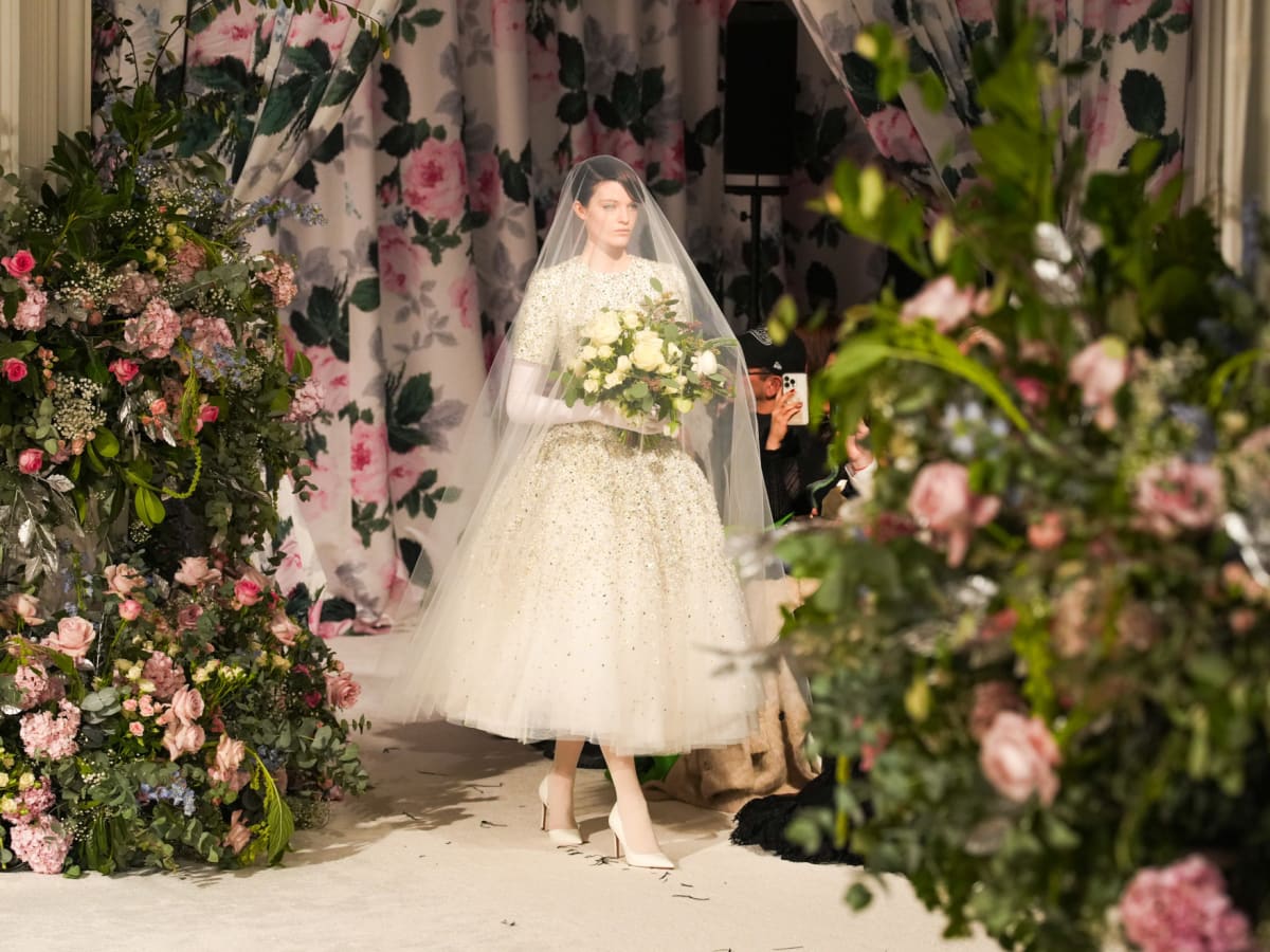 7 Bridal Trends to Shop Now, Inspired by the Spring 2024 Bridal