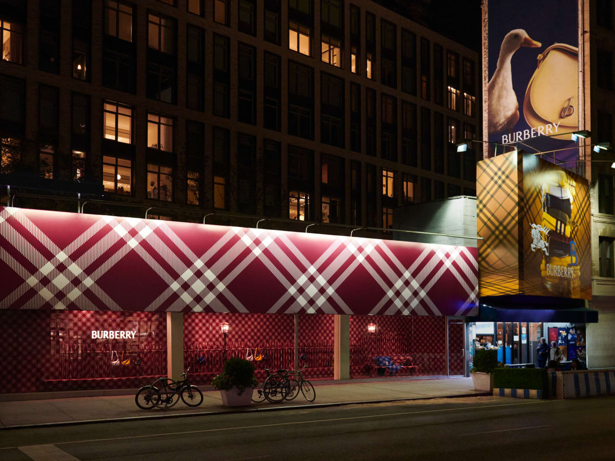 burberry world connect
