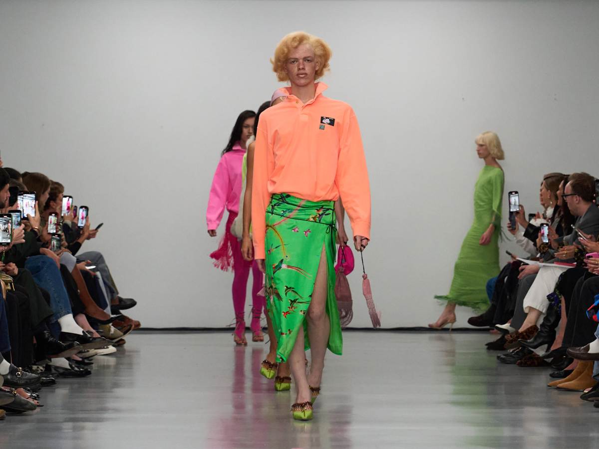 Electrically tunable topological phase transition in non-Hermitian optical  MEMS metasurfaces | Science Advances, image size:1200x900