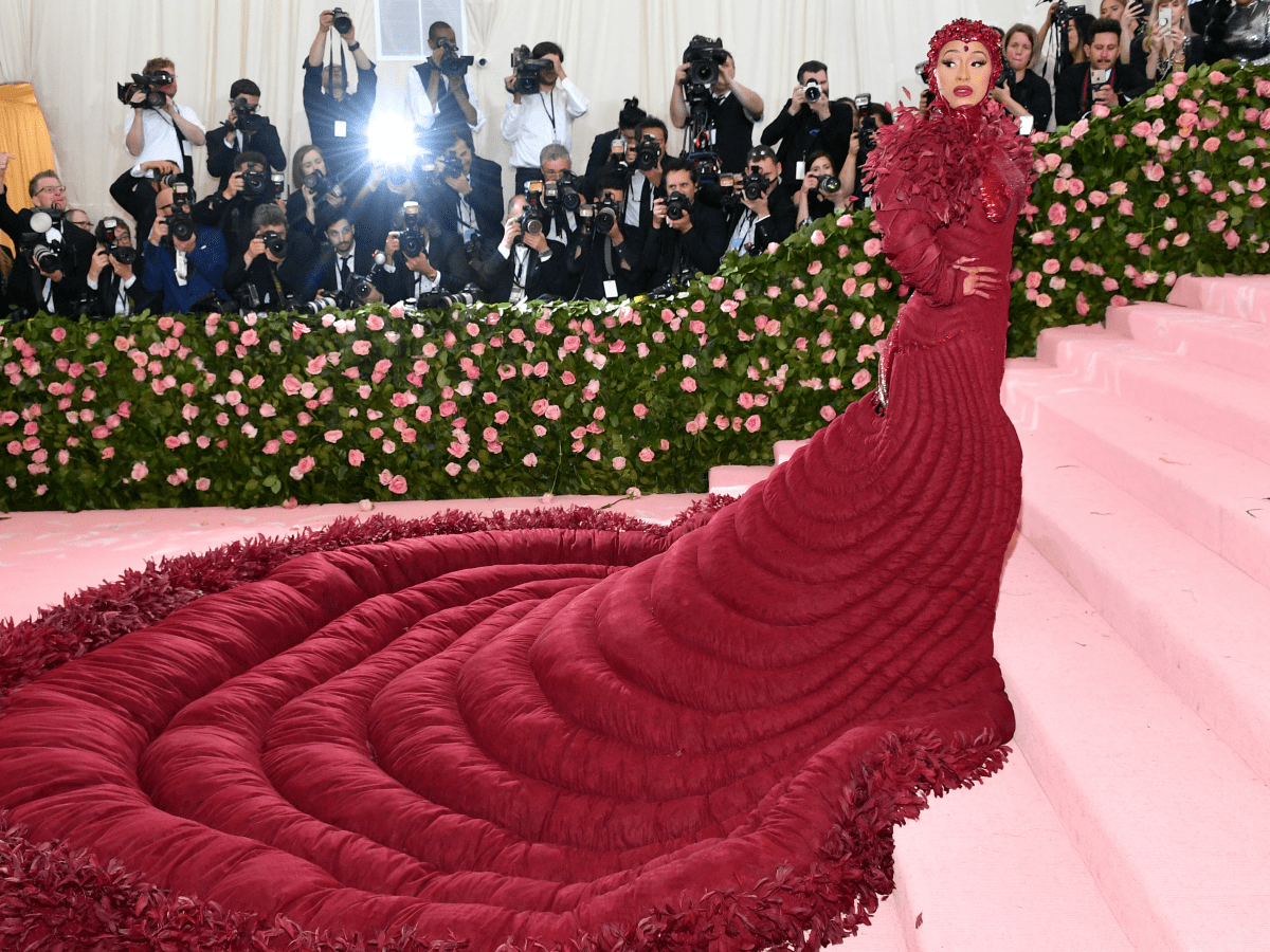The Best Met Gala Red Carpet Fashion Looks Of All Time