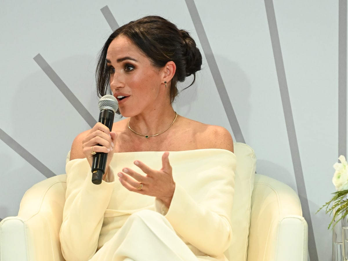 Meghan Markle Wore a Thing Off the Shoulder Altuzarra Pantsuit Edition Fashionista
