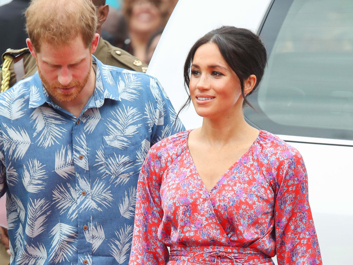 Meghan markle figue dress shop