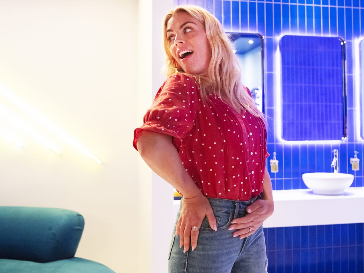 Busy philipps outfits best sale