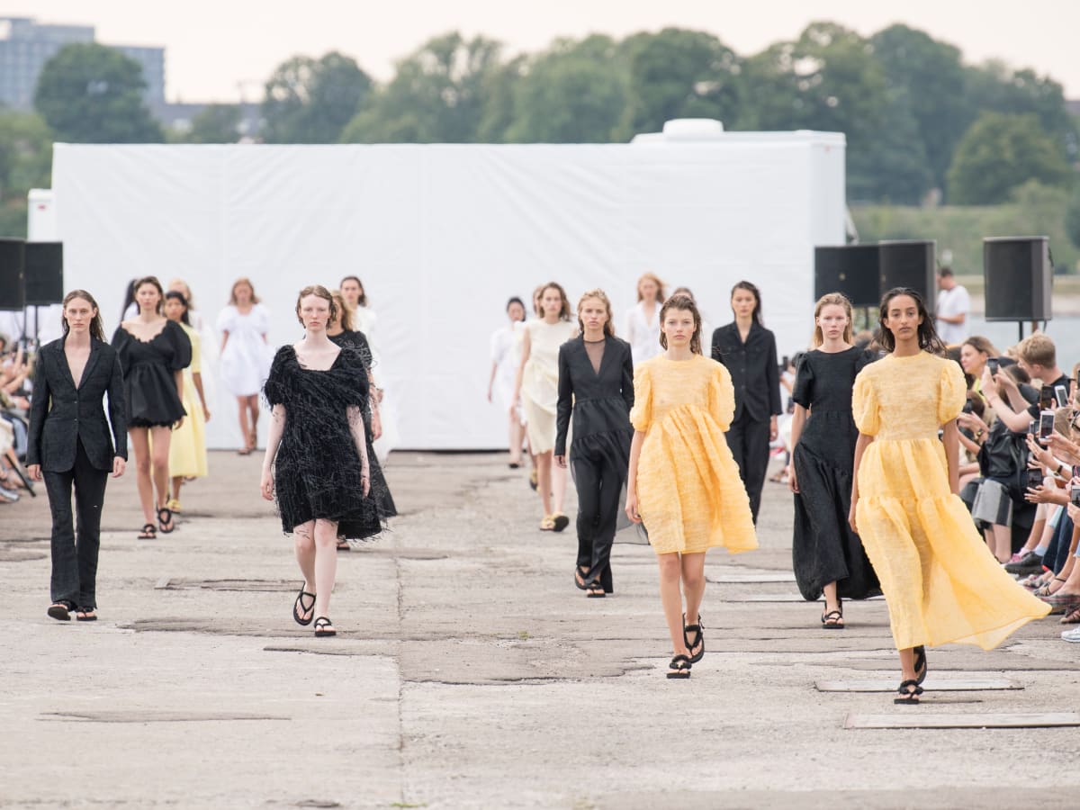 Cecilie bahnsen online black dress