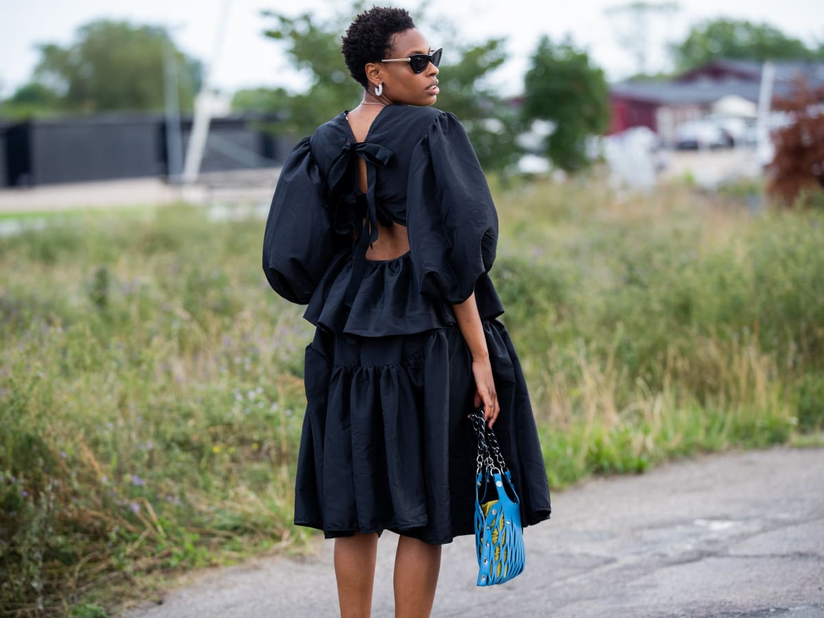 Black dress shop fashion 2019