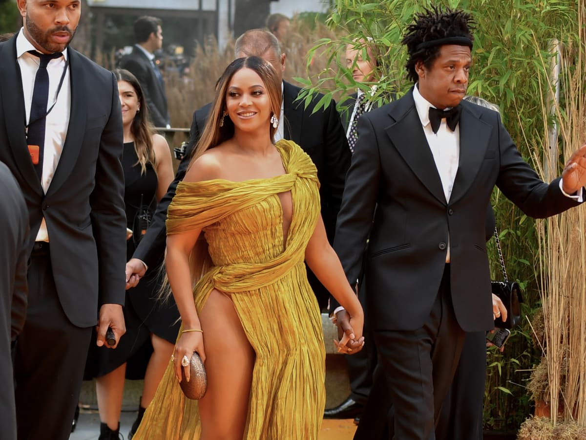 Top red carpet designers on sale