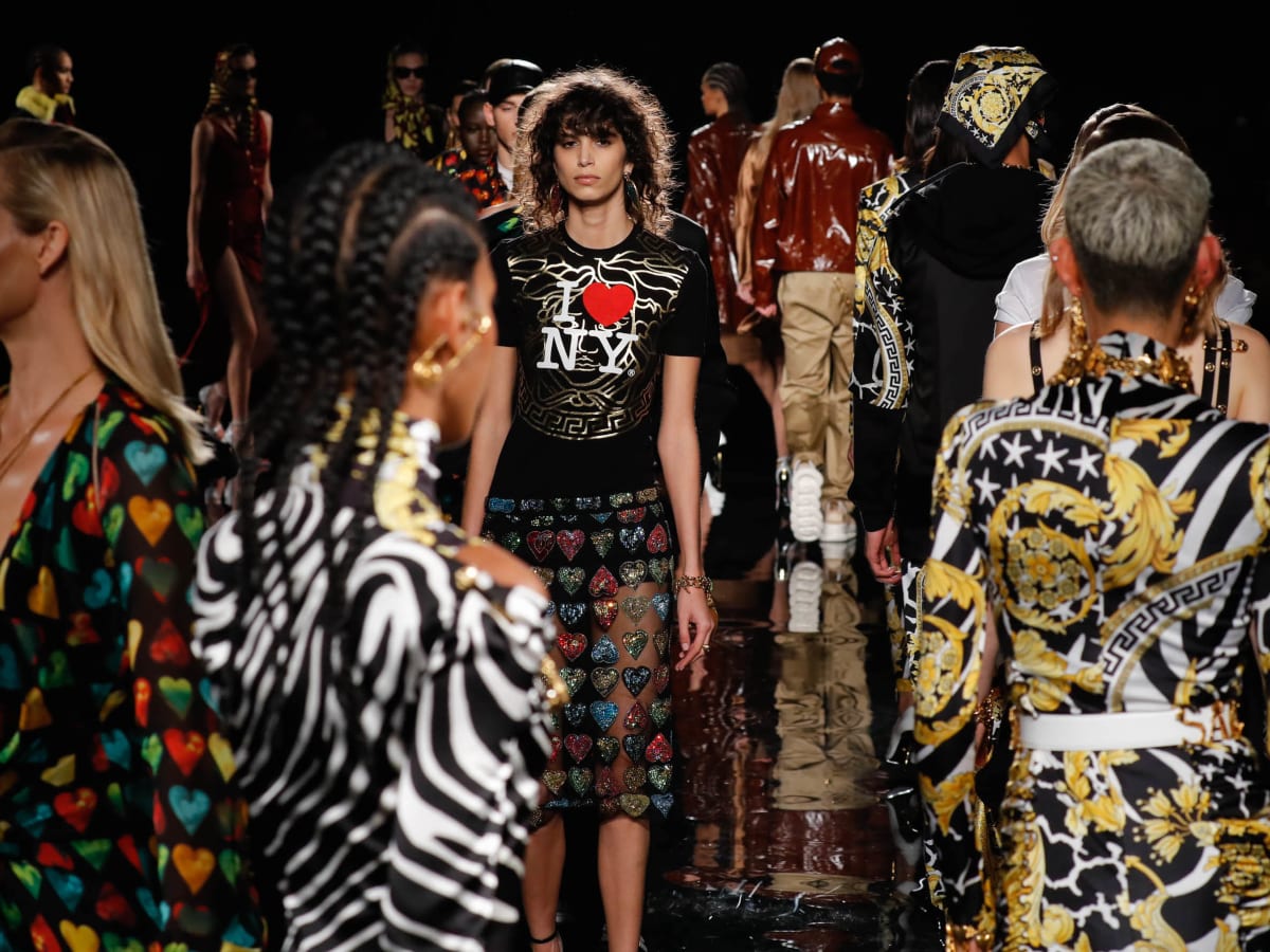 Versace nuova collezione 2019 on sale