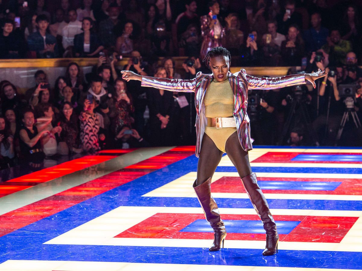 Tommy now best sale show
