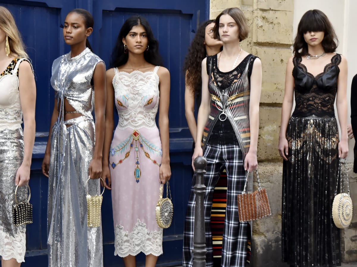 Definition sales for dress