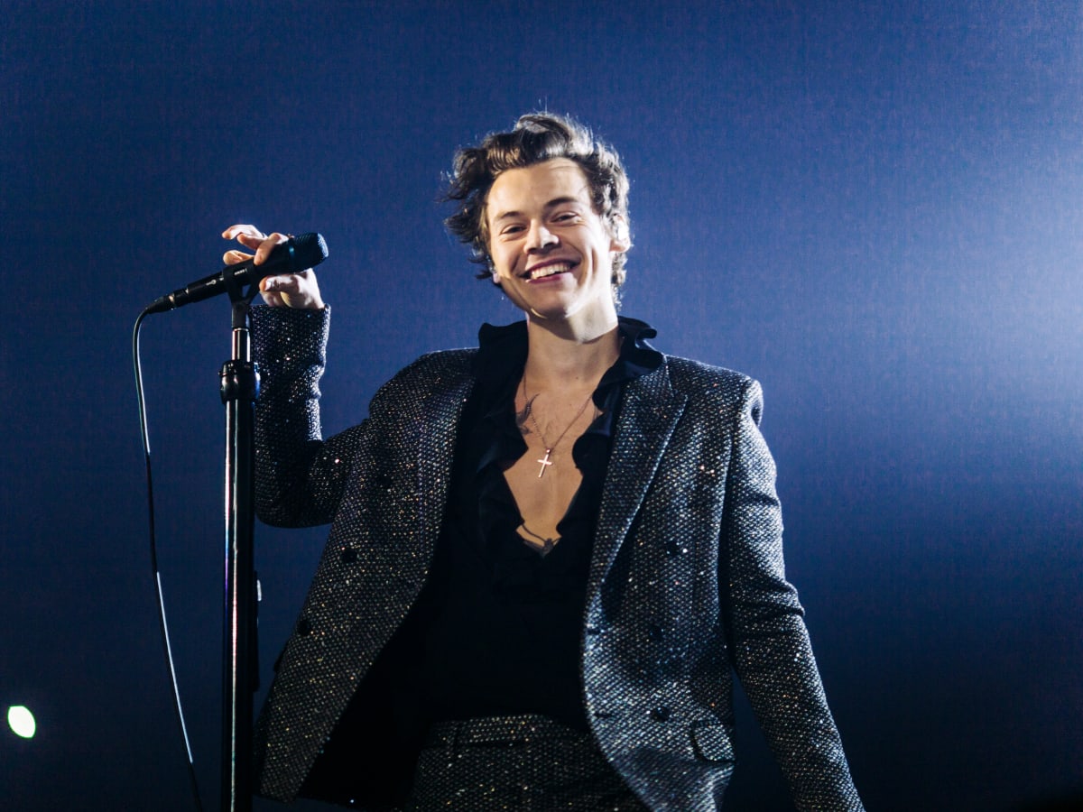 Harry styles givenchy store