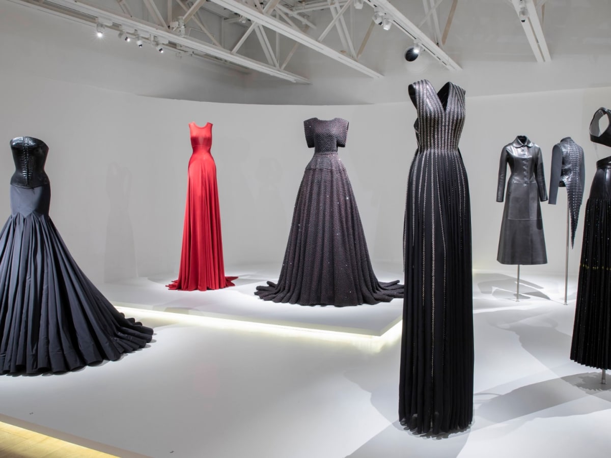Alaia dresses online top