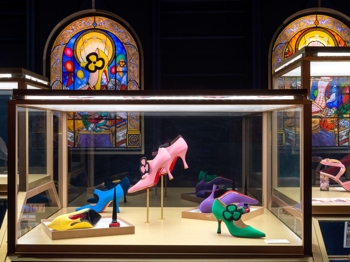 Louboutin exhibitionniste store