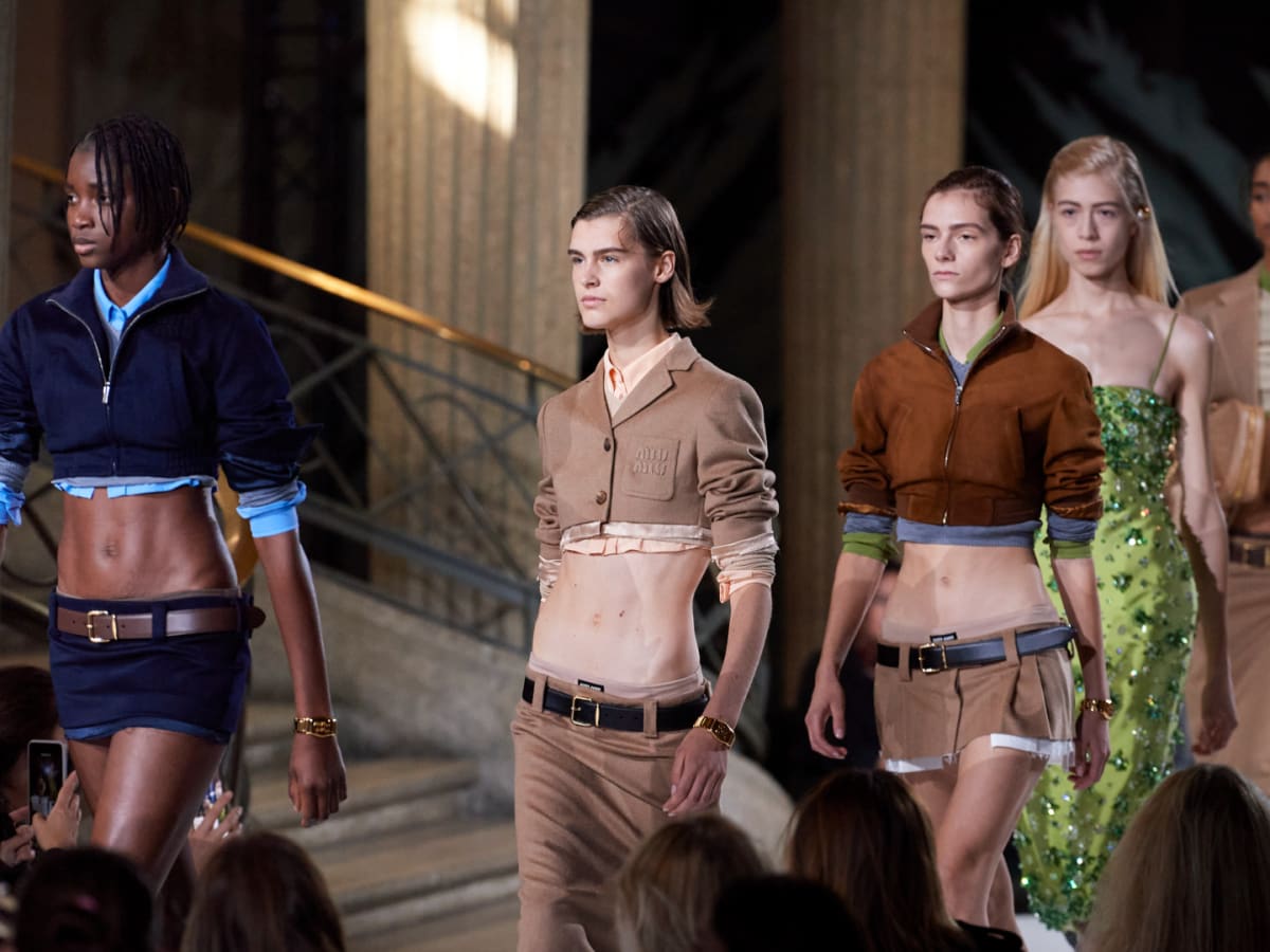 Hollister top fashion show