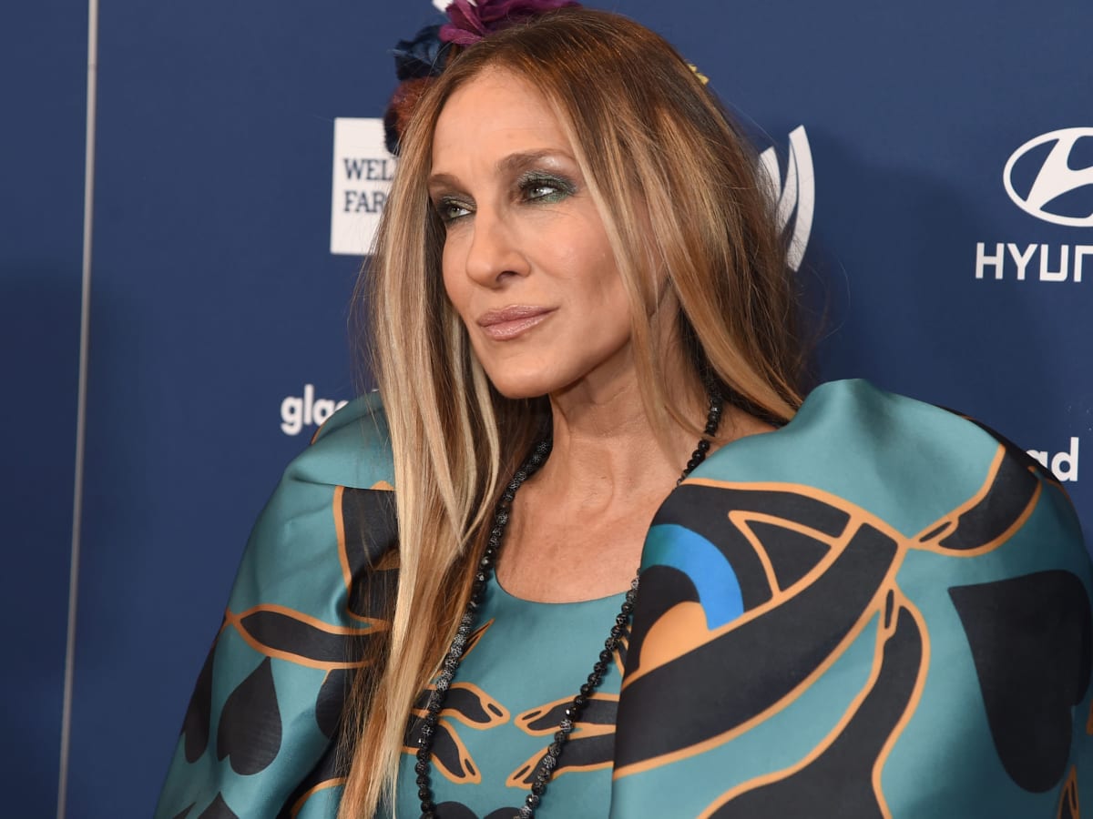 Sarah Jessica Parker is the December 2021 cover star of Vogue