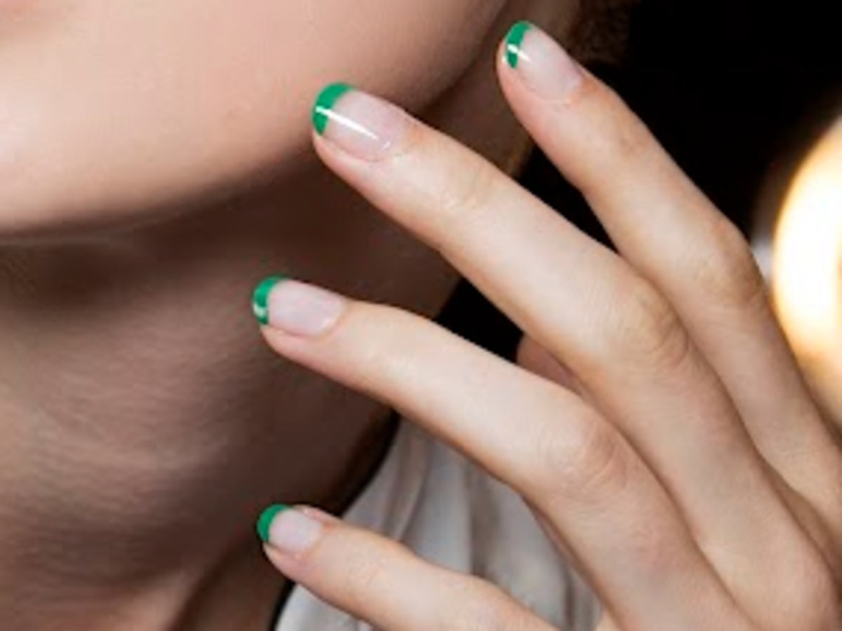 Winter nail shop polish colours