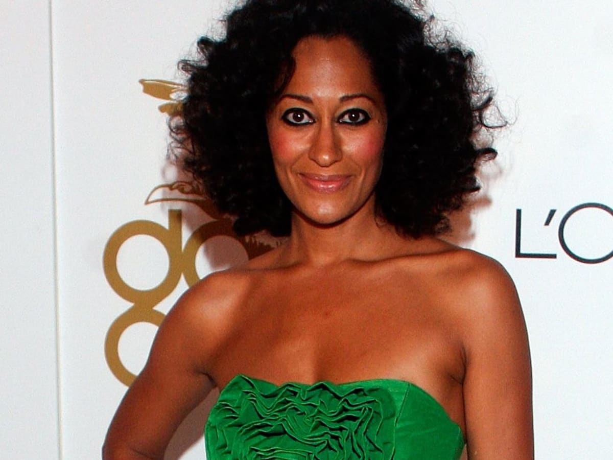 Great Outfits in Fashion History Tracee Ellis Ross in an Emerald Green Dress Fashionista