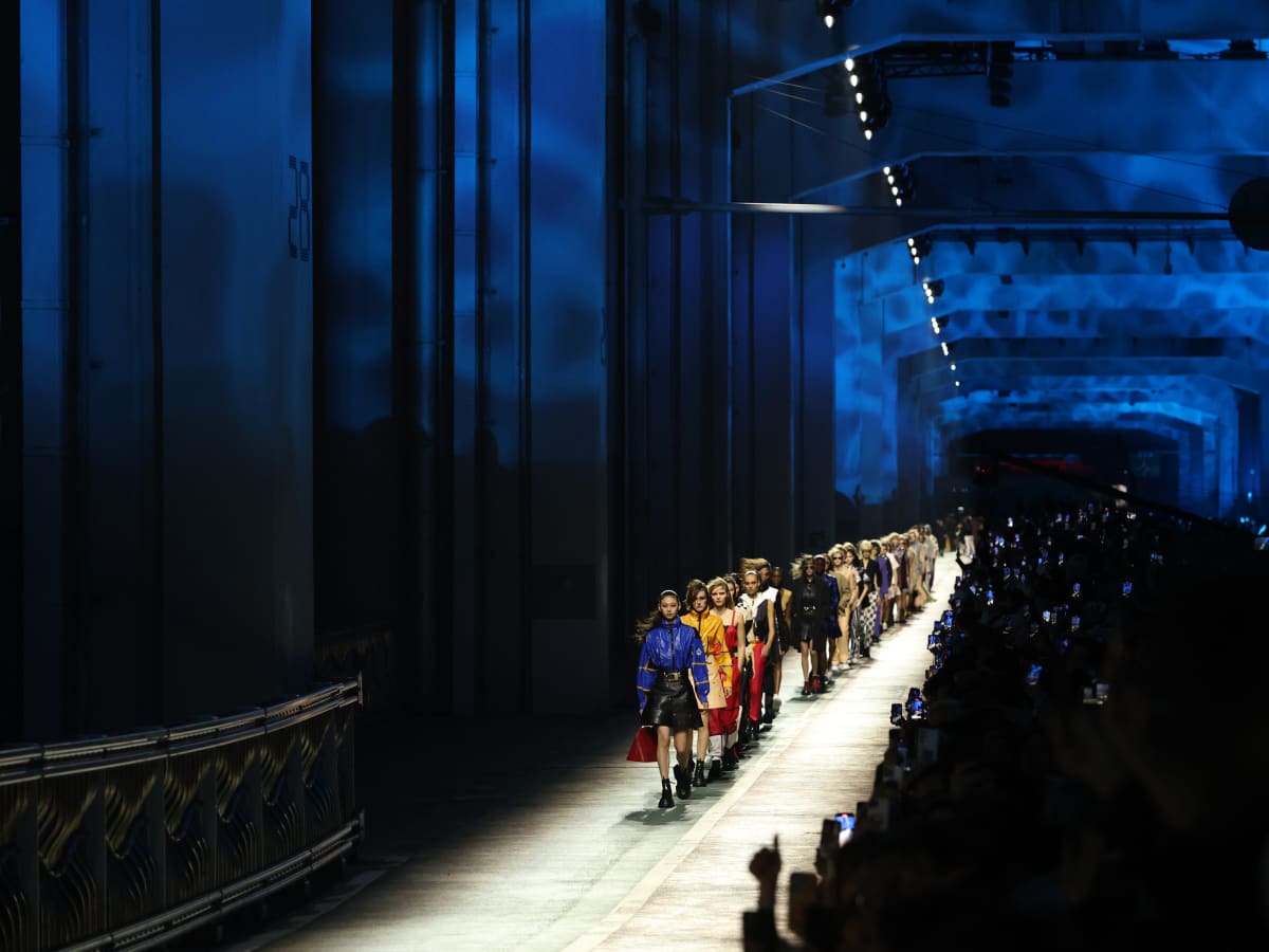 Louis vuitton pre fall shop