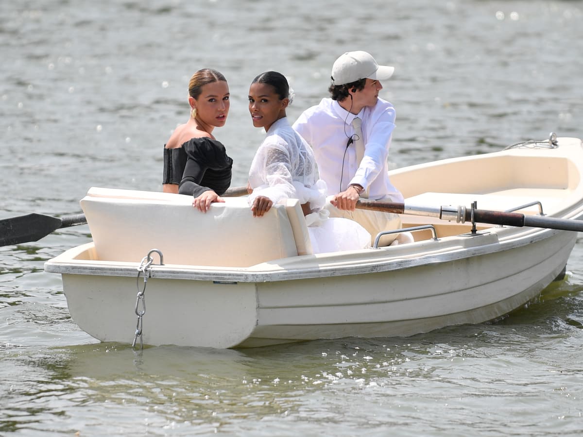 Which Jacquemus Row Boat Would You Want to Be on Fashionista