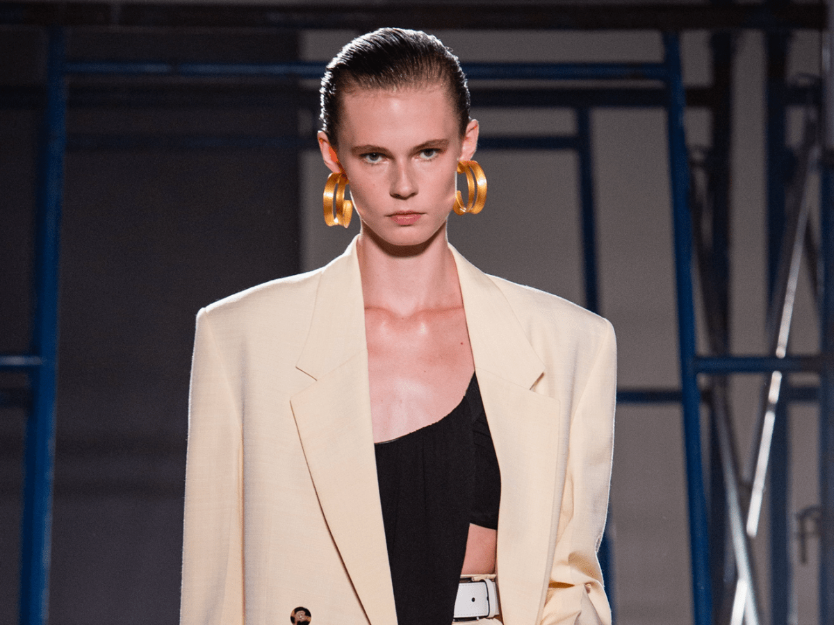 Proenza Schouler Revisits 80s Power Dressing for Spring 2020