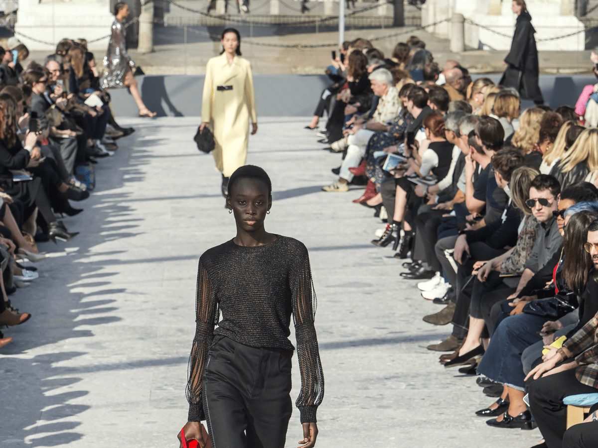 Daniel Lee s Bottega Veneta Fall 2019 Runway Debut Officially Put