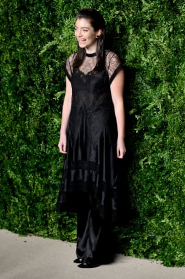 At the CFDA/'Vogue' Fashion Fund Dinner, Models and Celebs Chose Sleek ...