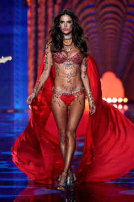 Victoria's Secret Fashion Show: See Every Single Look from the 2015 Runway  - Fashionista