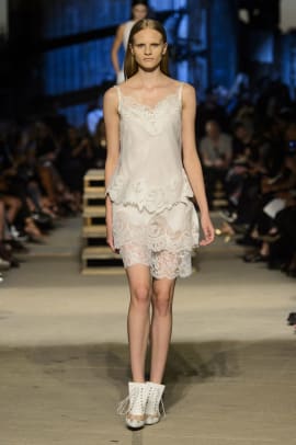 Givenchy Staged a Powerful Tribute to New York City at its Spring Show ...