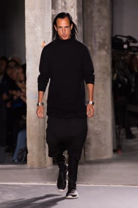 Rick Owens Sent Human Backpacks Down His Spring 2016 Runway - Fashionista