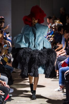 Comme des Garçons's Spring 2016 Collection Defies Instagram-ification ...