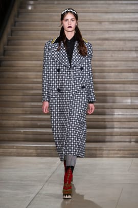 Miu Miu Closes Out Fashion Month in Glitter, Ruffles and Acid-Toned Fur ...